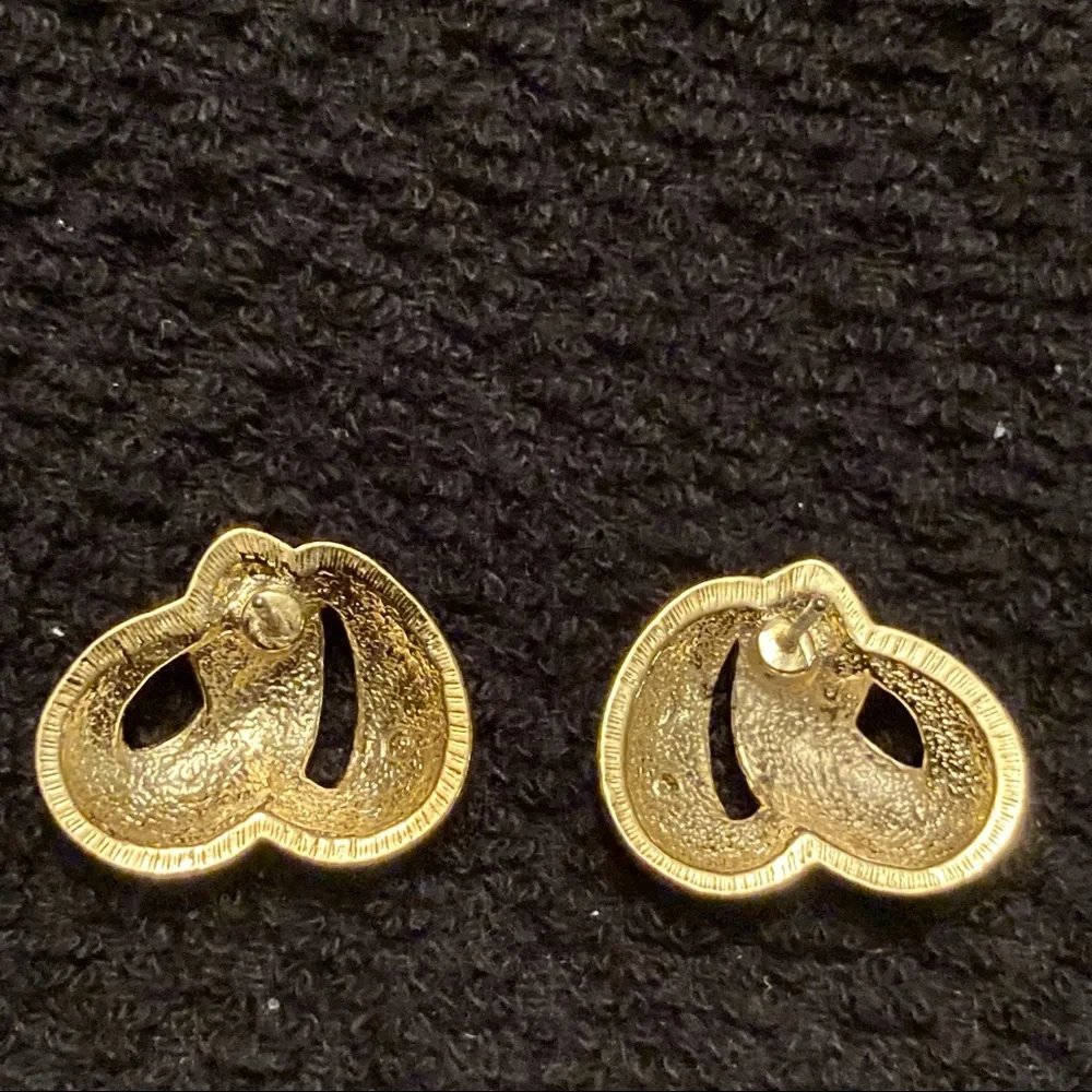 Vintage Swirl Gold Toned Pierced Earrings - Picture 2 of 9